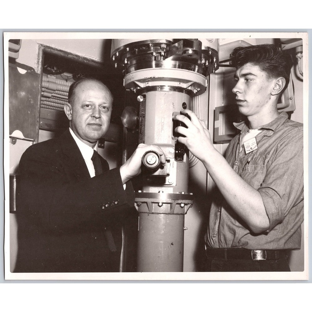 1956 USS Nautilus Congressman Botanher & Crewman Periscope Photo Official US